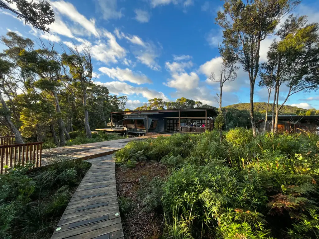 Munroe hut on the Three Capes track
